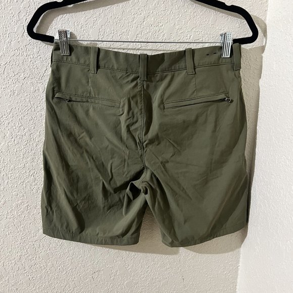 J Crew Stretch Chino Shorts Size 29 Length Inseam 7" Dark Olive Green EUC - Picture 3 of 3